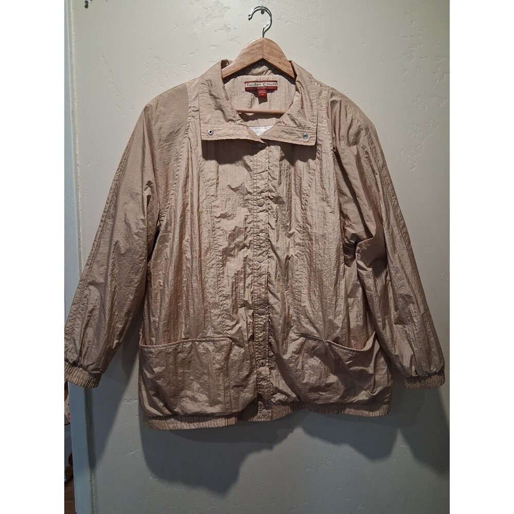 Vintage Tudor Court Women’s Jacket Size XL Button Up Tan Windbreaker GrandmaCore